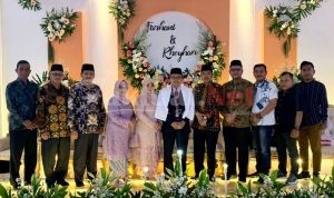 Cucu HM. Irsyad Djuwaeli Sesepuh Pendiri Provinsi Banten, Menikah