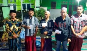 Kades Ranjeng Berikan Santunan : Sapta Mulyana Ingin Meraih Keberkahan