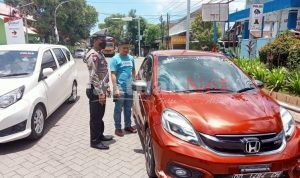Anggota Turjawali Satlantas Polres Lebih banyak Memberikan Surat Teguran Bagi Pelanggar Lalulintas
