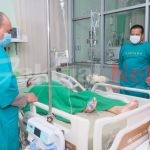 Kapolda Sulsel Datangi RS Bhayangkara Jenguk Anggota Polres Jeneponto Yang Terkena Tembakan