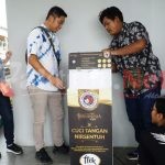 Sambut Idul Fitri, UKSW Hibahkan Alat Cuci Tangan Nirsentuh di Rest Area Viralnya Jawa Tengah