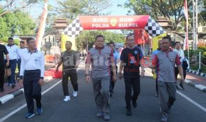 Semangat Sinergitas, Kapolda Sulsel dan Ratusan Personil TNI-Polri Jalan Santai Bersama, Peringati Hari Bhayangkara ke 77