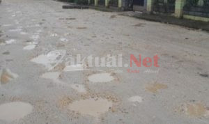 Warga Sultra Minta Perhatian Jokowi soal Jalan Kendari-Motaha Rusak Parah dan Telan Korban Jiwa