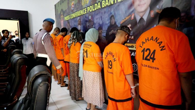 Polda Banten Menggelar Pers Conference Kasus Perdagangan Orang