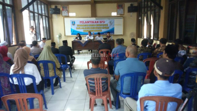 Pelantikan PAW Ketua BPD Desa Pelawad Digelar di Aula Desa Pelawad