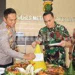 Kodim 0503/JB Berikan Ucapan Selamat HUT Ke 77 Bhayangkara kepada Polres Jakarta Barat