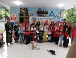 Komunitas RBC Santuni Puluhan Yatim Piatu