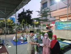 Kelurahan Rawa Badak Utara Santuni Yatim Piatu