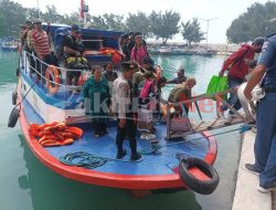 Polres Kepulauan Seribu Siapkan Pengamanan Kedatangan dan Keberangkatan Wisatawan di Dermaga-dermaga