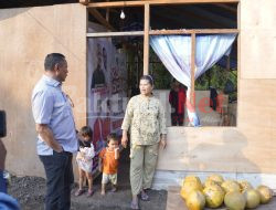 Norfince, Wanita Dengan 5 Anak Yang Tinggal Di Gubuk Dan Kepedulian Muhammad Sinen