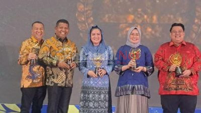 Calon Wakil Bupati Konawe Dessy Indah Rachmat Diberi Penghargaan Tokoh Politik Inspiratif