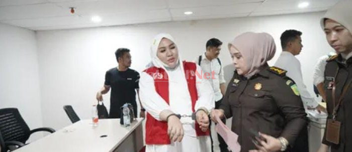 Viral Kasus Skin Care Merkuri Berbahaya, 3 Tersangka di Serahkan Kejaksaan.