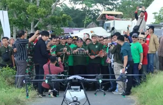 Bupati Takalar Luncurkan Penggunaan Drone Spayer Untuk Tingkatkan Produksi Pertanian, Swasembada Pangan