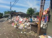 Pedagang kaki Lima Dan Pemerintah Kota Administrasi Jakarta Utara Serta Warga Galau! Sampah Meresahkan!