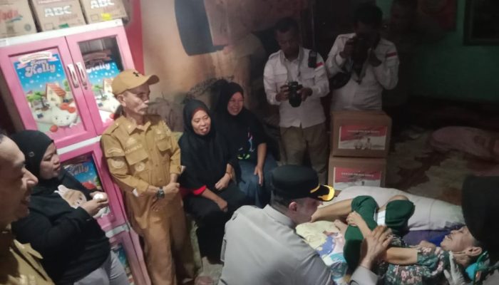 Polres Gowa dan Jurnalis Saribattangna, Gelar Bakti Sosial, Berbagi Kepedulian Untuk Masyarakat Kurang Mampu