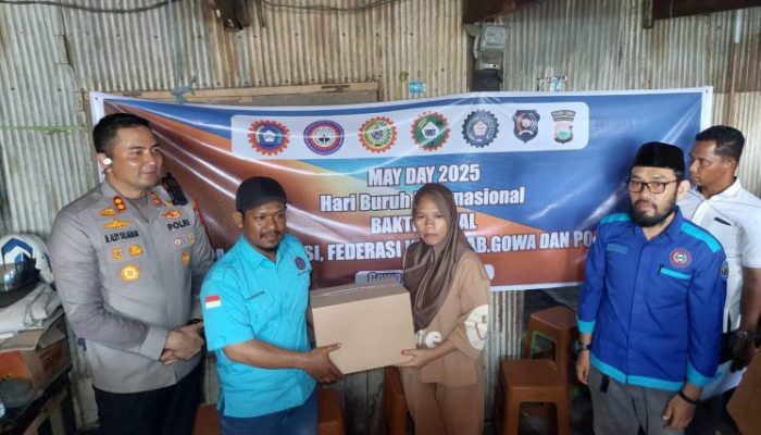 Jelang May Day 2025, Polres Gowa Bersama DPC KSPSI Gelar Bakti Sosial