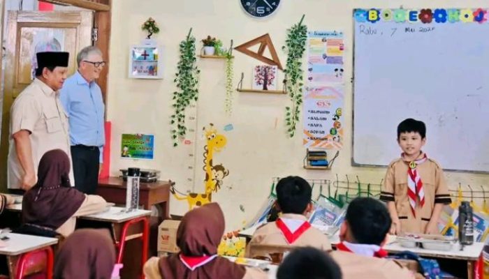 Tinjauan Langsung Bill Gates: Apresiasi Program Makan Bergizi Gratis (MBG), Wujudkan Generasi Sehat Berkualitas