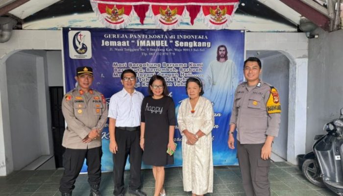 Polsek Tempe Amankan, Ibadah Kenaikan Yesus Kristus Tahun 2025 di Kabupaten Wajo