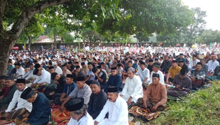 Antusias Warga Kelurahan Kalase’rena Meriahkan Shalat Idul Adha 1446H, Pererat Tali Silahturahmi Dan Kepedulian Sosial