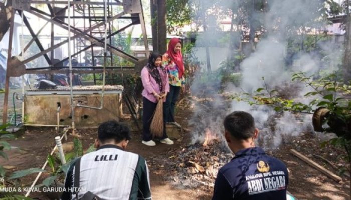 Kerja Bakti, di UPTD Balai Sertifikasi dan Perbenihan Tanaman Hutan DLHK PROV SULSEL 