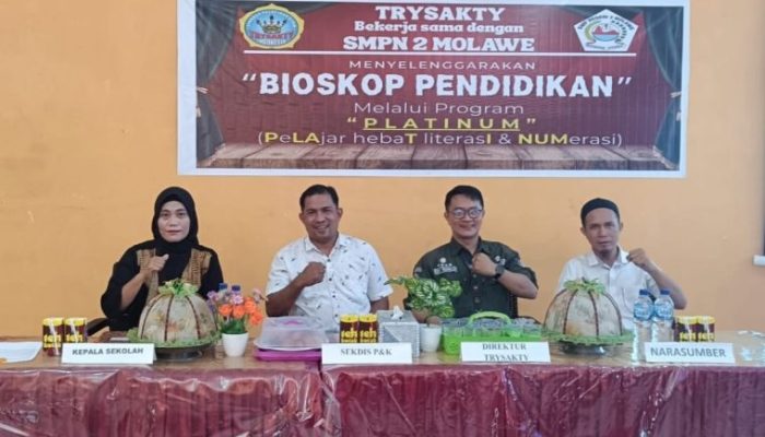 Trysakty Kendari Gelar Bioskop Pendidikan di Konawe Utara, Roy Ronaldy : Bioskop Mini Media Pembelajaran Kreatif