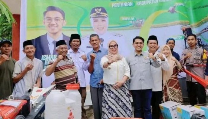 Bupati Barru Terimakasih Bantuan APBN 2025 Untuk Petani dan Beasiswa PIP Pelajar, Aspirasi Anggota DPR-RI Ismail Bachtiar