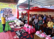 Pesta Rakyat Pesisir di Pantai Lapakaka Dibuka Bupati Barru Andi Ina, Apresiasi Semangat Generasi Muda