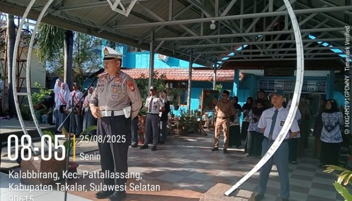 Polantas Takalar Sambangi Sekolah, Ajak Pelajar Jadi Generasi Tertib Berlalu Lintas
