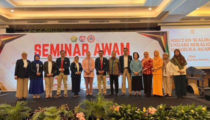 Wali Kota Buka Seminar Awam Dirangkai Muscab IDI Kota Kendari