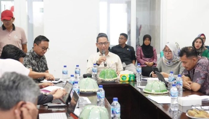 Sekda Kota Kendari Bahas DED Penanganan Kawasan Kumuh di Kecamatan Abeli 