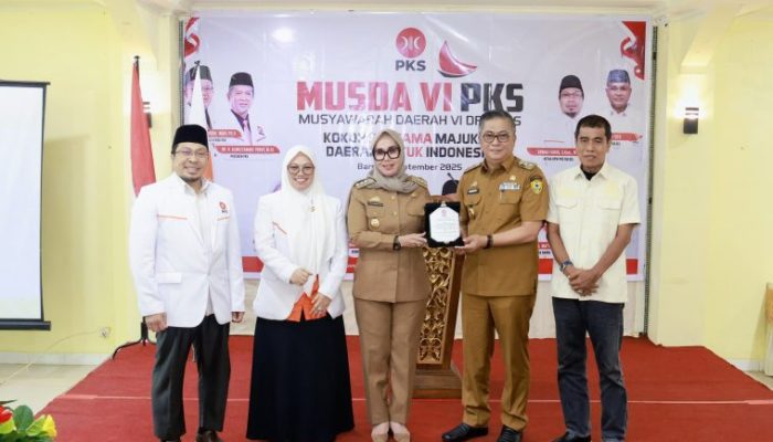 Bupati Barru  Andi Ina Hadiri Pelantikan Partai PKS, Mitra Strategis Majukan Daerah