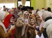 Maulid Nabi PKG Tanete Riaja, Bupati Barru Andi Ina Ajak Guru Teladani Akhlaq Rasulullah