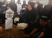 Ribuan Pelayat Iringi, Pemakaman Ibunda Wagub Sulsel