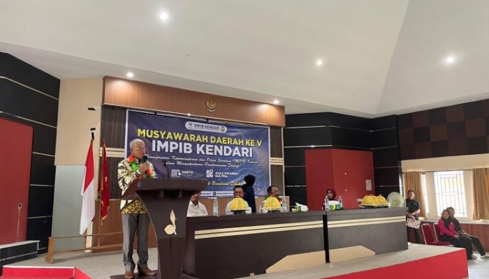 Sekda Sultra Dorong Peran Strategis Mahasiswa Bombana dalam Musyawarah ke-V IMPIB Kendari