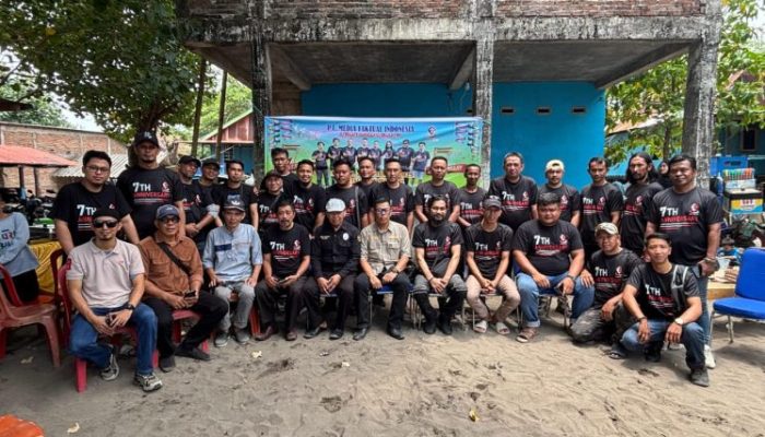 Faktual.Net Rayakan Anniversary Hari Jadi ke-7 di Pantai Angin Mammiri, Tanjung Bunga Makassar 