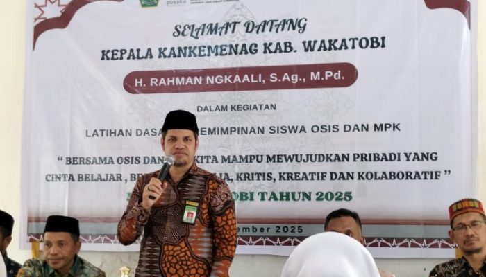 Kepala Kemenag Wakatobi Ajak Siswa MAN 2 Wakatobi Teladani Kepemimpinan Nabi Muhammad