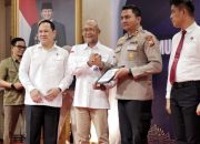 Polres Gowa Diganjar Piagam Penghargaan, atas Prestasi Ungkap Kejahatan Pemalsuan Uang