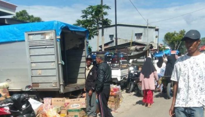 Warga Keluhkan Kemacetan di Pasar Desa Bontoloe, Harap Pemerintah Segera Cari Lokasi yang Layak dan Aman
