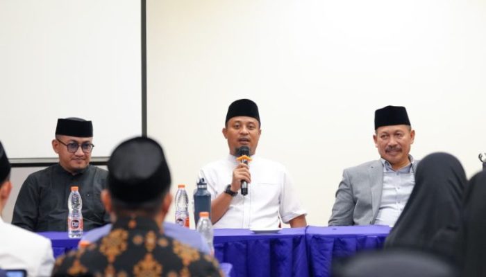 Gubernur Andi Sudirman Lepas 22 Peserta Kafilah Sulsel, untuk Bertanding di STQH Nasional XXVIII 