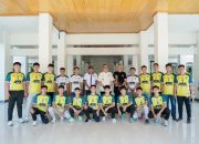 Wabup Barru Abustan Lepas Kontingen Futsal, Berharap Lolos dan Raih Prestasi di Pra Porprov