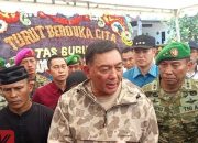 Menhan RI Jenderal (Purn) Syafri Syamsuddin Kunjungi Rumah Duka Prajurit Anumerta Fauzi di Ma’rang, Wakapolsek Pimpin Pengamanan