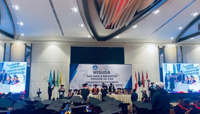 Universitas Patompo Gelar Wisuda ke-XXX Tahun Akademik 2025–2026, Rizky Amaliah Alsa dan Musdalifah Raih Predikat Lulusan Terbaik
