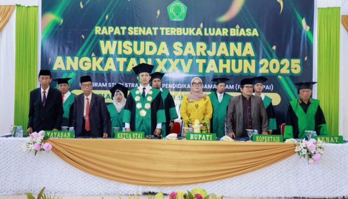 Bupati Barru Andi Ina Kartika Sari, Hadiri Wisuda STAIN Al Gazali di Gedung Islamic Center