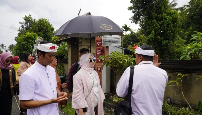 Kadis Kominfo Klarifikasi Kegiatan Kunjungan Kerja Wali Kota Kendari di Bali