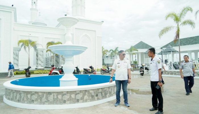 Wabup Barru Abustan Tinjau Persiapan, Peresmian Mesjid Baiturrahman H. Lawe Zam Zam Centre