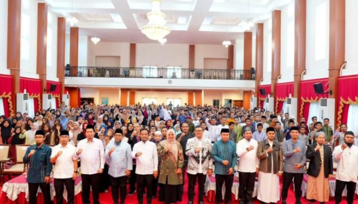 Gubernur Sulsel Dorong Guru Agama Profesional, dan Ajarkan Anak Cintai Al-Qur’an 