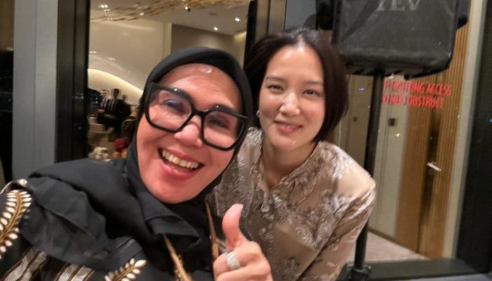 Bersama Eline Low,Putri Dato' Low Tuck Kwong