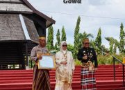 Aiptu Saenal Anggota Polsek Tompobulu Polres Gowa, Meraih Penghargaan Bhabinkamtibmas Terbaik sekabupaten Gowa.