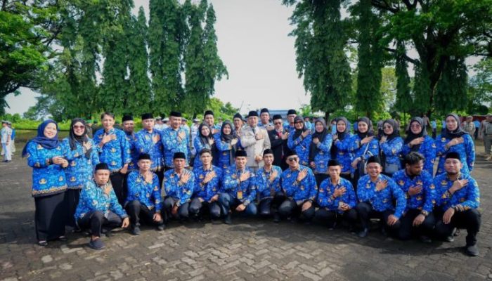 Gubernur Sulsel Andi Sudirman Pimpin Upacara HKN ke-61 “Generasi Sehat, Masa Depan Hebat