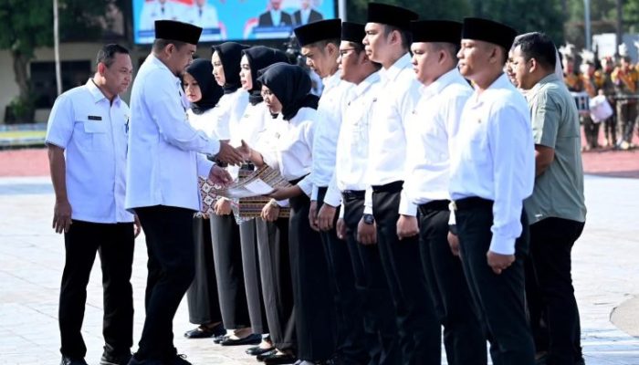 Gubernur Sumut Serahkan SK PPPK Paruh Waktu ke 11.625 Pegawai Lingkup Pemerintah Provinsi